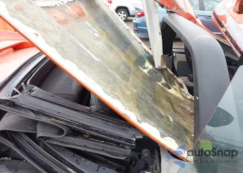 1988 Ford Mustang Gt z USA, uszkodzony, nr VIN 1FABP45EXJF253329